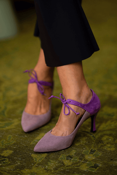 LUCREZIA | V-Neck with Ankle Tie