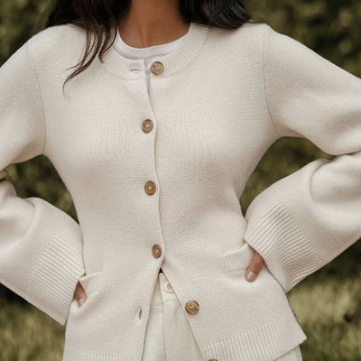 Callie - Classic Buttoned Cardigan