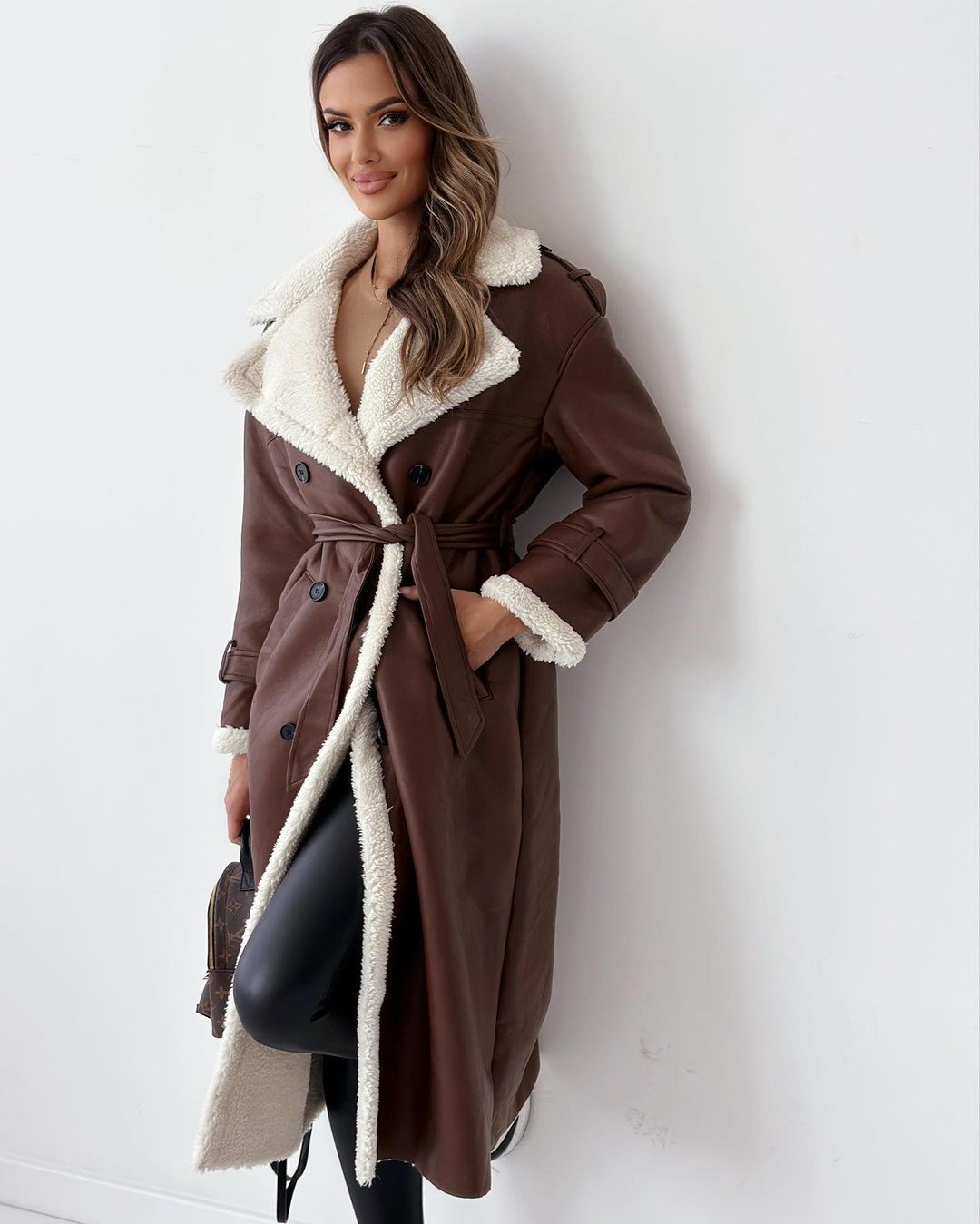 AURY | Tailored Long Coat