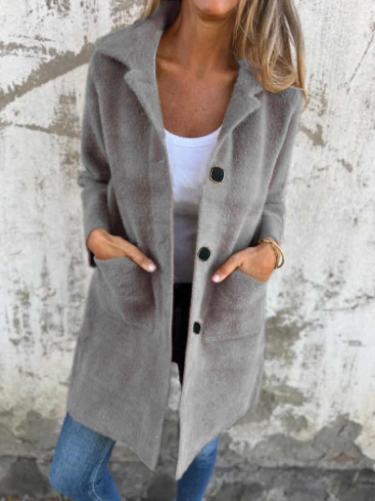 MARY | The Elegant Long Coat