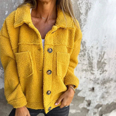 Claudia – Light Bouclé Jacket with Lapel